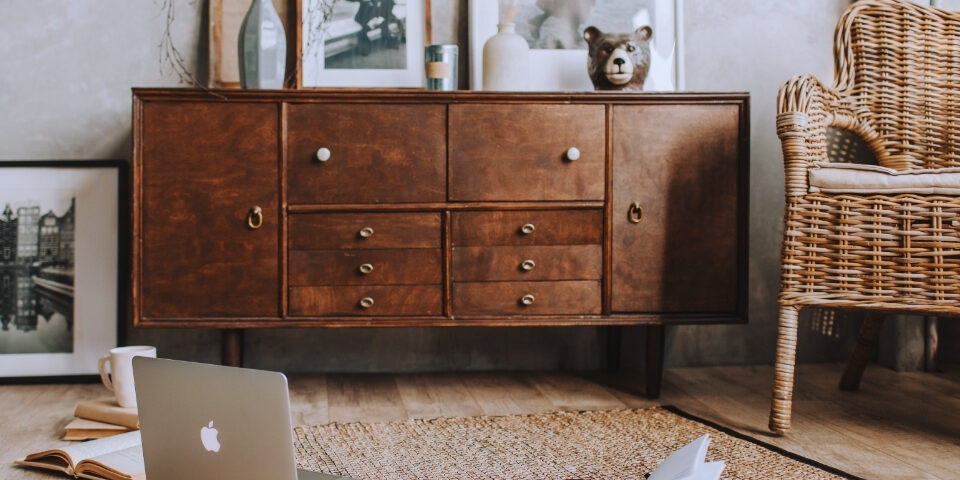 Donații și redistribuire mobilă veche în Ploiești