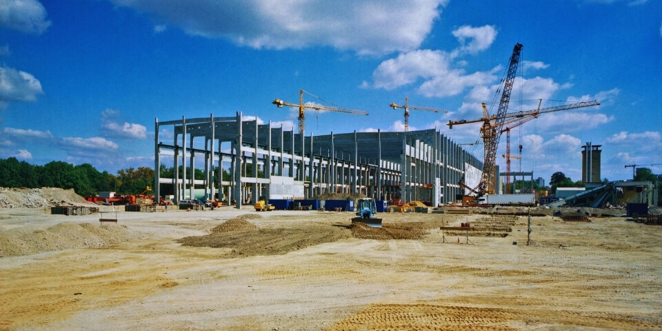 Compactare platforme: placa compactoare vs cilindru